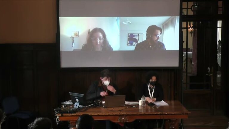 The many shapes of leaks