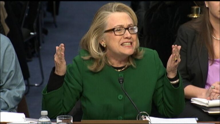 Hillary Clinton E-mail Scandal Getting Worse Amid New Details