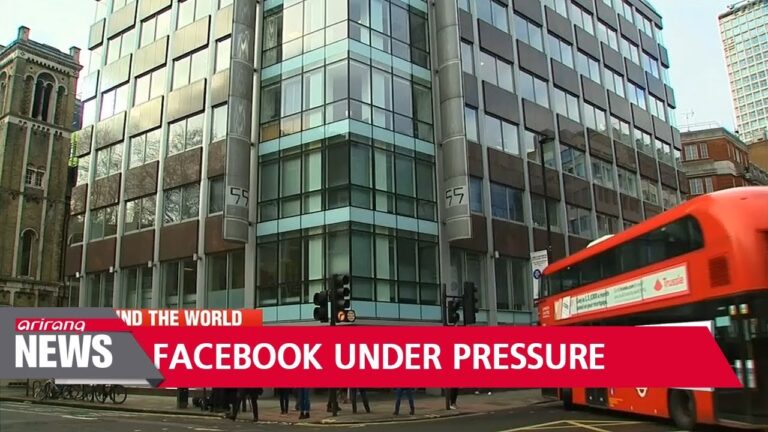 Facebook under pressure by U.S. FTC, EU over personal data leak