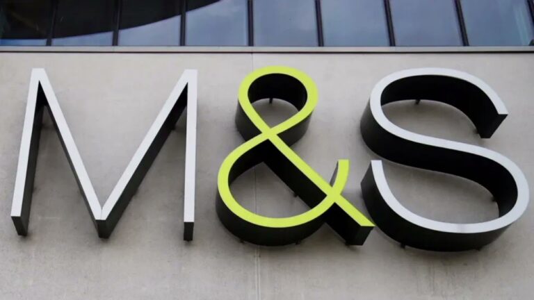 M&S customers in limbo as cyber attack chaos continues